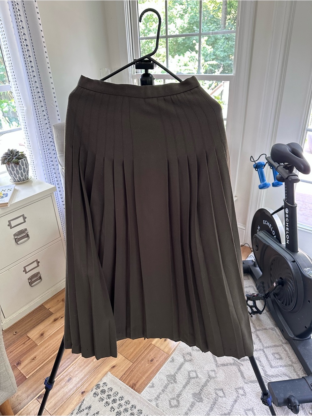 Classic Pleated Midi Skirt in Dark Olive